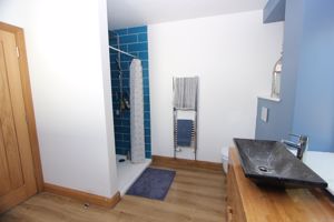 Photo 30- click for photo gallery